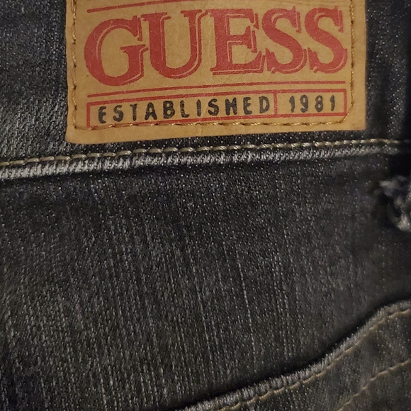 Black Guess Jeans - Picture 4 of 4